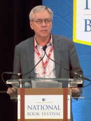 Photo of Carl Hiaasen