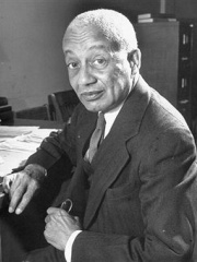 Photo of Alain LeRoy Locke