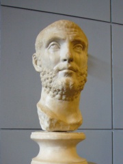 Photo of Carinus