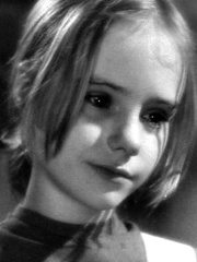 Photo of Peggy Ann Garner