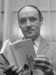 Photo of Desmond Morris