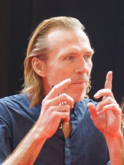 Photo of Richard Brake