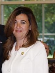 Photo of Houda Nonoo