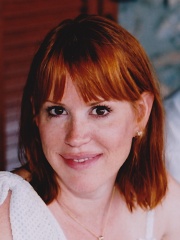 Photo of Molly Ringwald