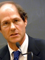 Photo of Cass Sunstein