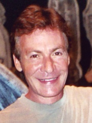 Photo of Robin Sachs