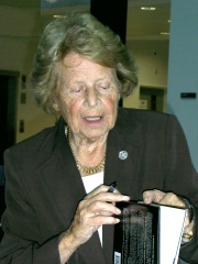 Photo of Kathleen Ollerenshaw