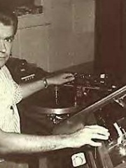 Photo of Sam Phillips