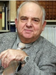 Photo of Dimitri Kitsikis