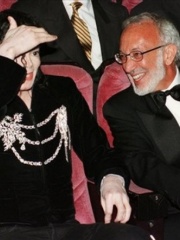 Photo of Stan Winston