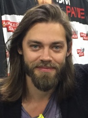 Photo of Tom Payne