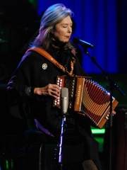 Photo of Kate McGarrigle