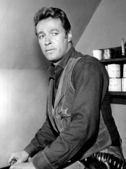 Photo of Russell Johnson