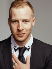 Photo of Angus McLaren