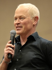 Photo of Neal McDonough