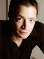 Photo of Joshua Malina